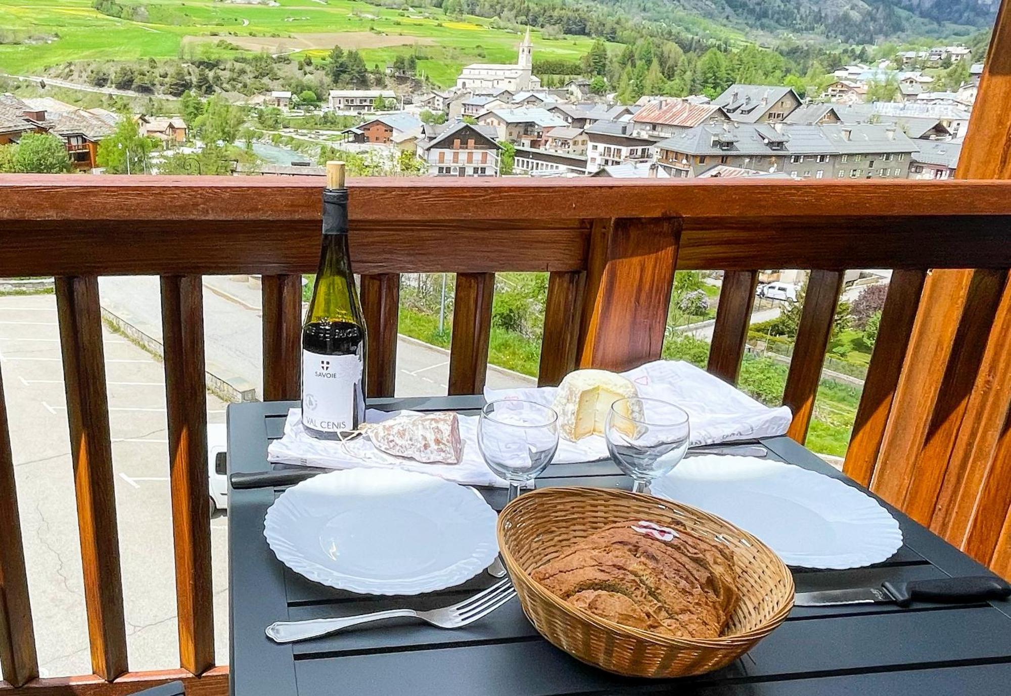 Aux Portes Du Parc National De La Vanoise Appartement Termignon Val Cenis Avec Wifi Exterior photo